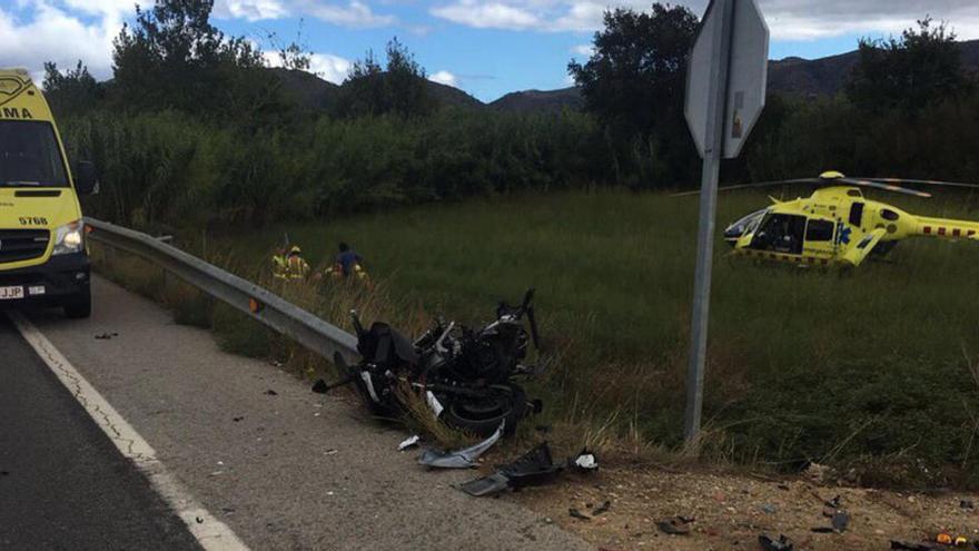 Un motorista ferit greu en un accident a Garriguella