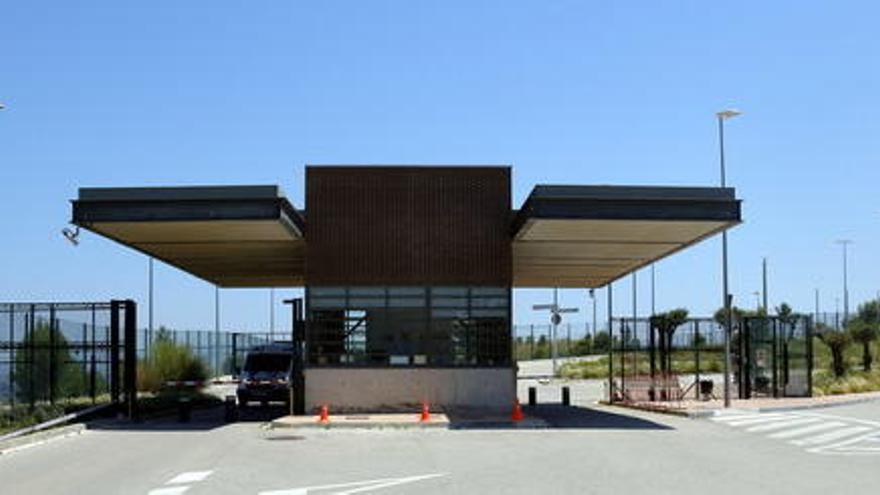 L&#039;entrada de la presó de Figueres