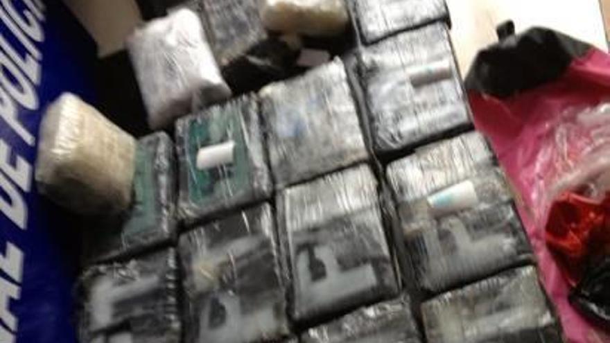 Veinticinco detenidos de una banda que ocultaba 500 kilos de cocaína en ladrillos