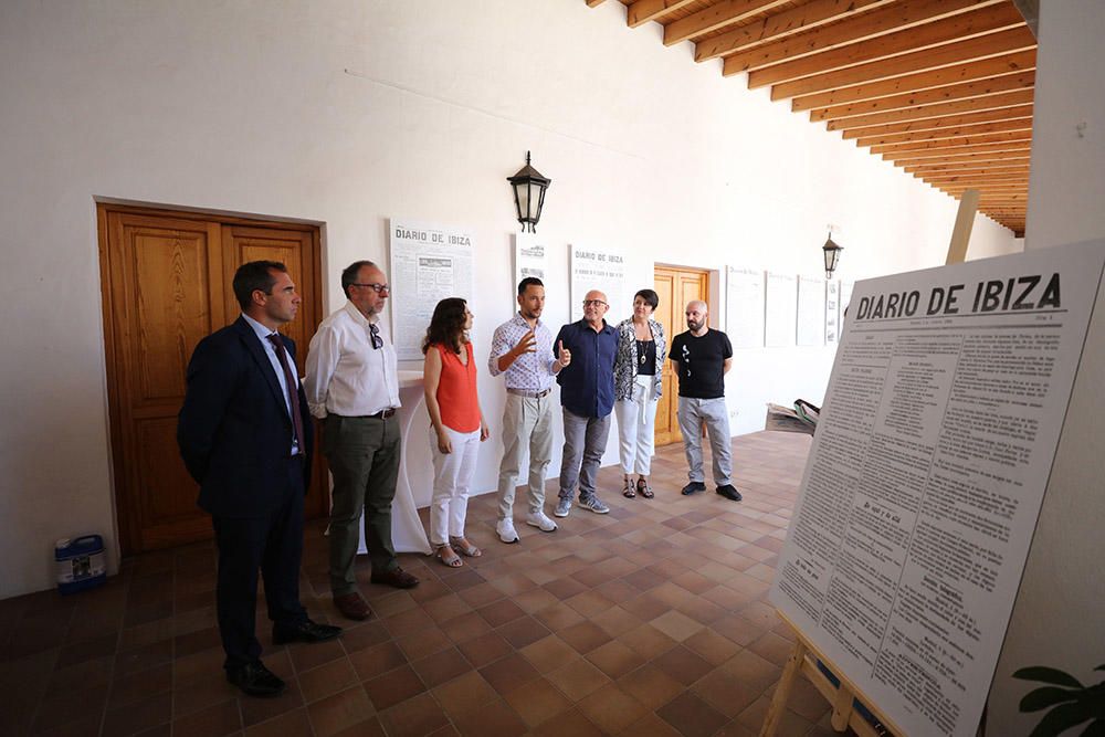 Inauguración de la muestra de Portada de Diario de Ibiza