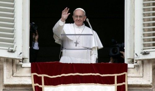 Primer Angelus del Papa Francisco