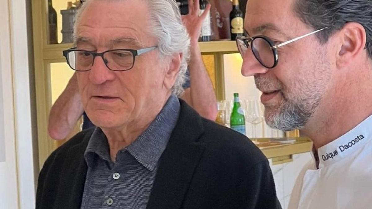 Robert de Niro con Quique Dacosta en el Ritz de Madrid.