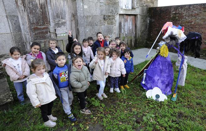 Actos políticos y educativos en la jornada previa al 25-N