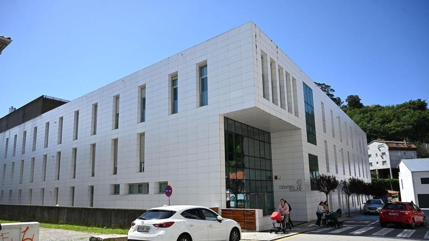 Denuncian la falta de médicos en una urgencia con un bebé convulsionando en Marín