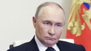 Putin promet a Trump respondre als cops de Kíiv i allunya la pau
