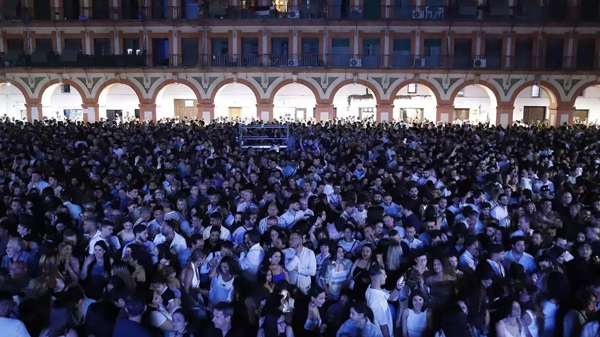 Concierto en la plaza de la Corredera durante la Noche Blanca.