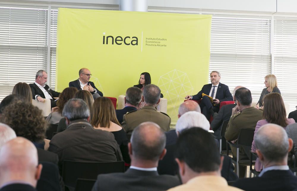 Presentación del informe de Ineca en el Distrito Digital