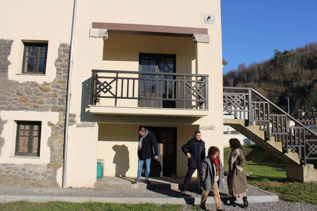 Centro innovación juvenil chalé Anasagasti Notario Vigil Mieres