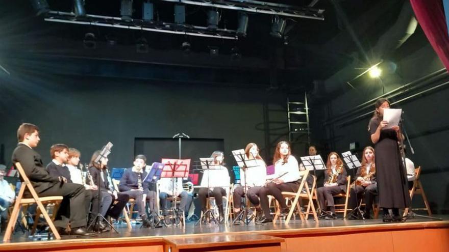 Concierto por el 25-N en Pumarín. | Escuela Municipal de Música