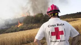 España lucha contra el fuego agravado por una inusual ola de calor