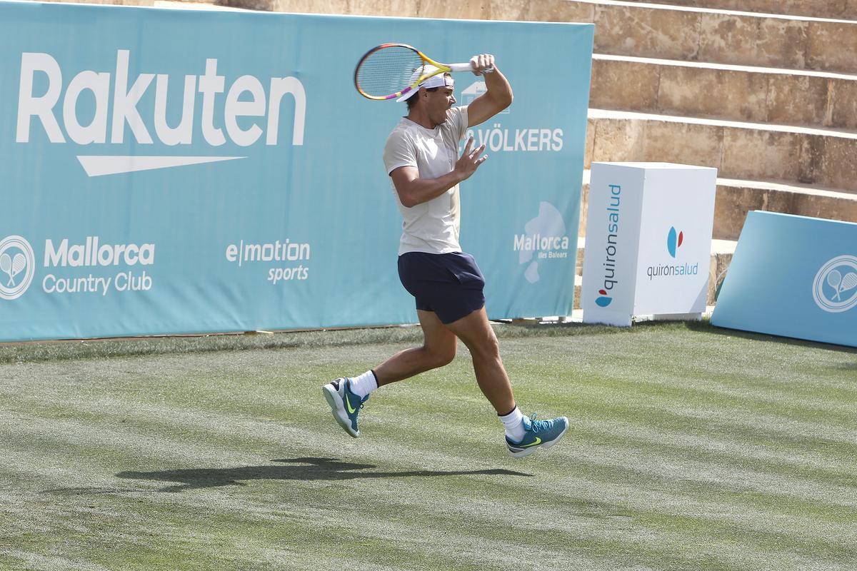 Rafa Nadal viajará el lunes a Wimbledon; así se ha estado preparando