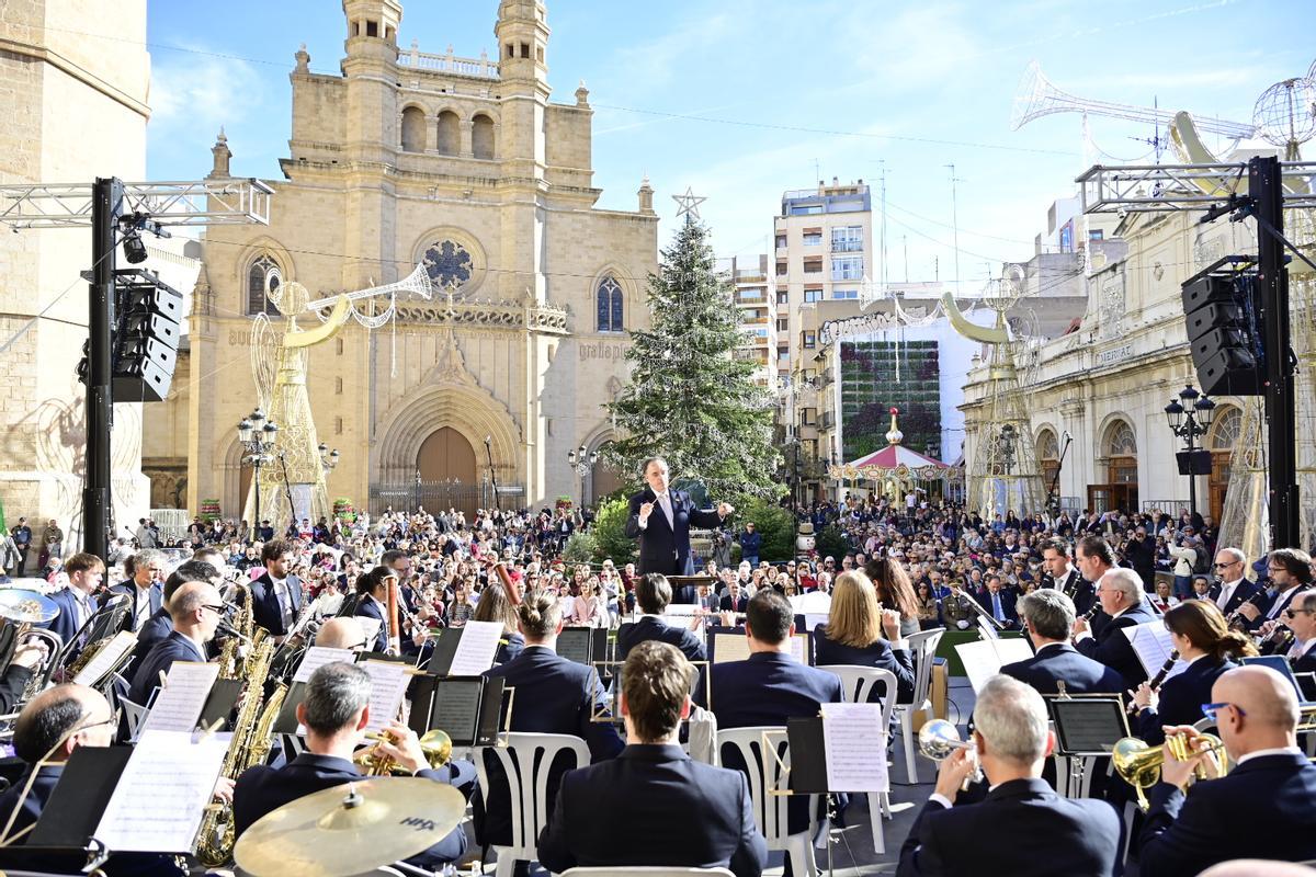 Concierto de la Banda Municipal de Castelló por el Día de la Constitución