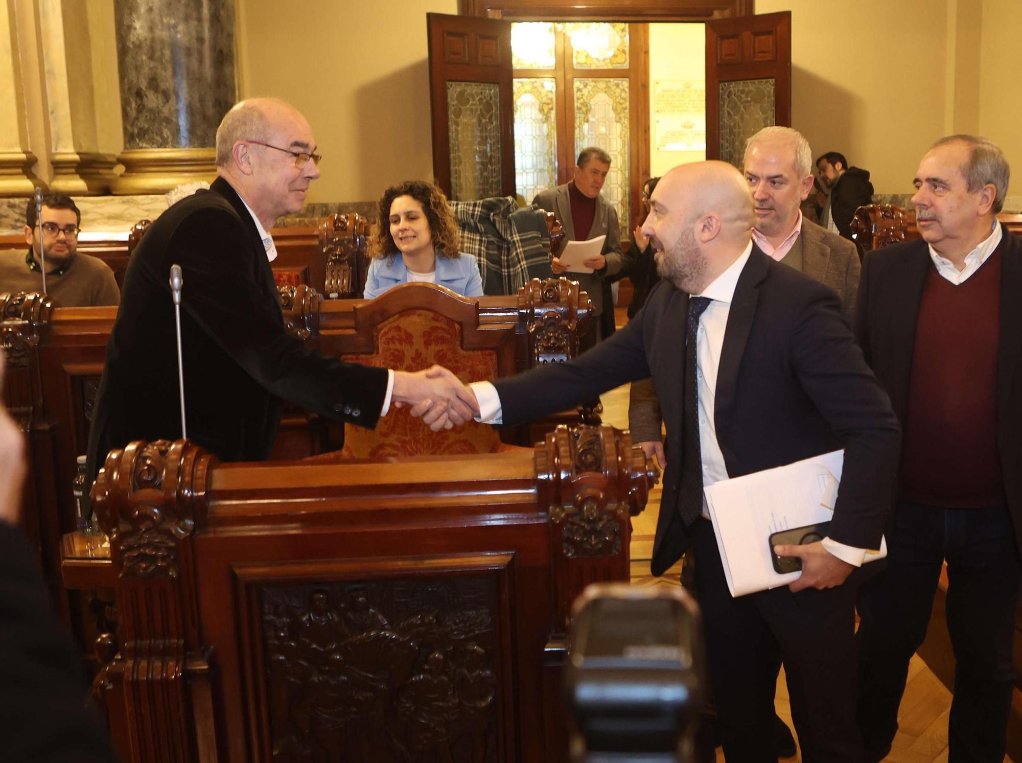 Los presupuestos de A Coruña para 2025 pasan por el pleno municipal