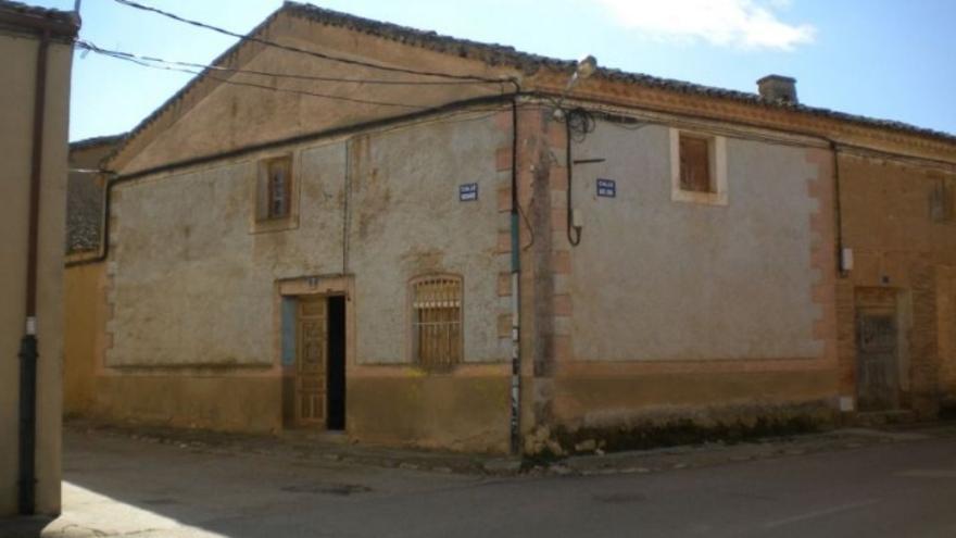 Casa en venta en Vezdemarbán.