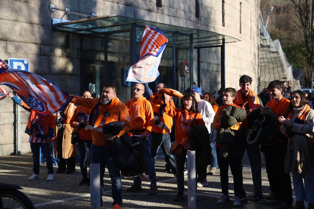 Un derbi de aficiones: Obradoiro-Leyma