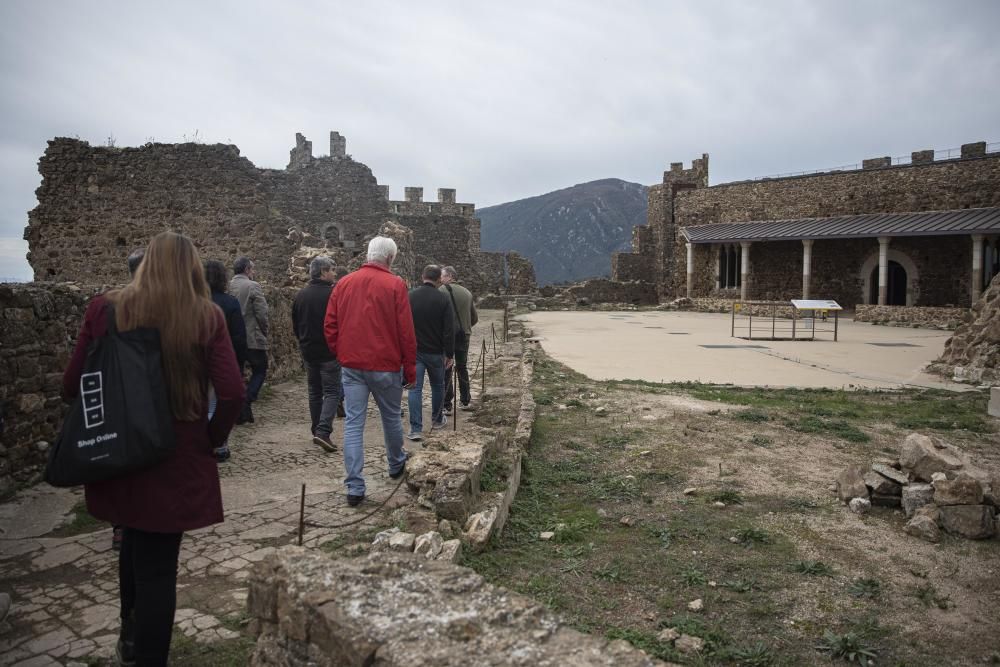 El castell de Montsoriu es reivindica