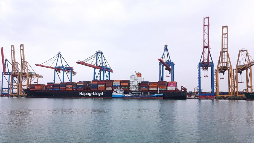 Los puertos españoles se preparan para la guerra comercial