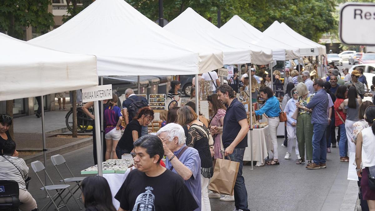 Una imatge d'arxiu de la Botiga al carrer de Girona, al carrer del Migdia.