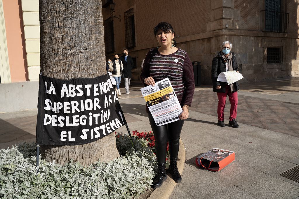 Concentración sin mascarilla en Murcia contra las restricciones covid