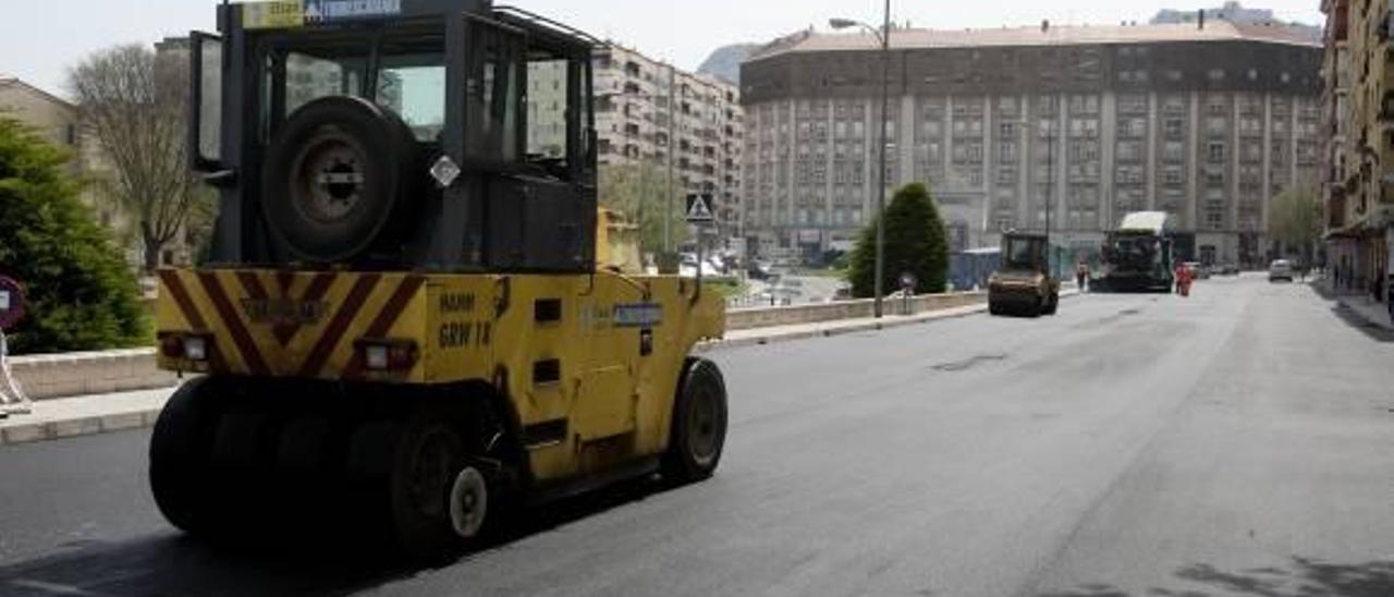 Atracón de obras y asfalto en Xàtiva a 40 días de las elecciones