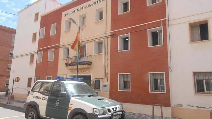 Detenido un clan juvenil por robar 8.000 € en una casa de Burriana