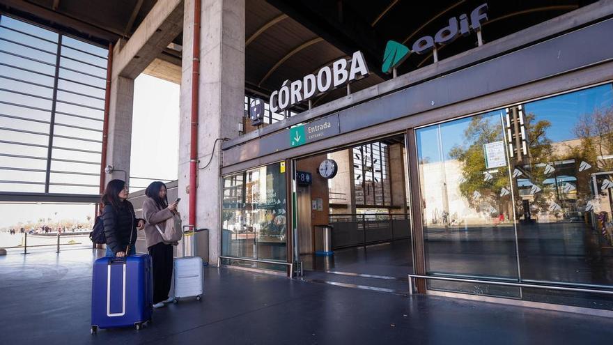El Gobierno prepara la licitación para mejorar el embarque de los trenes de alta velocidad en la estación de Córdoba