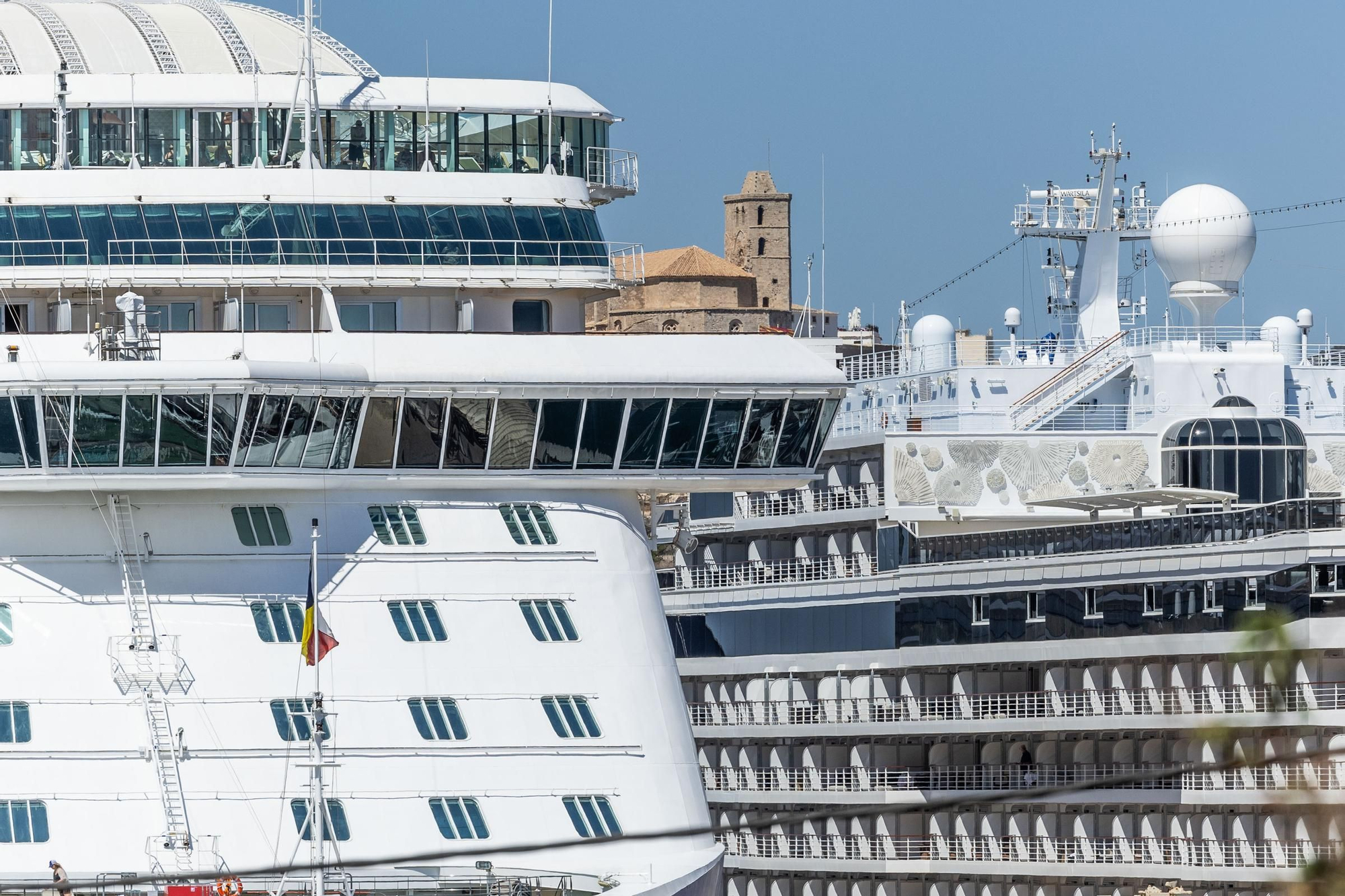 Galería: Portesta contra  los cruceros en Ibiza