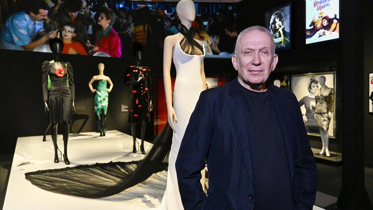 El dissenyador de moda francès Jean Paul Gaultier a l&#039;exposició del CaixaForum Barcelona
