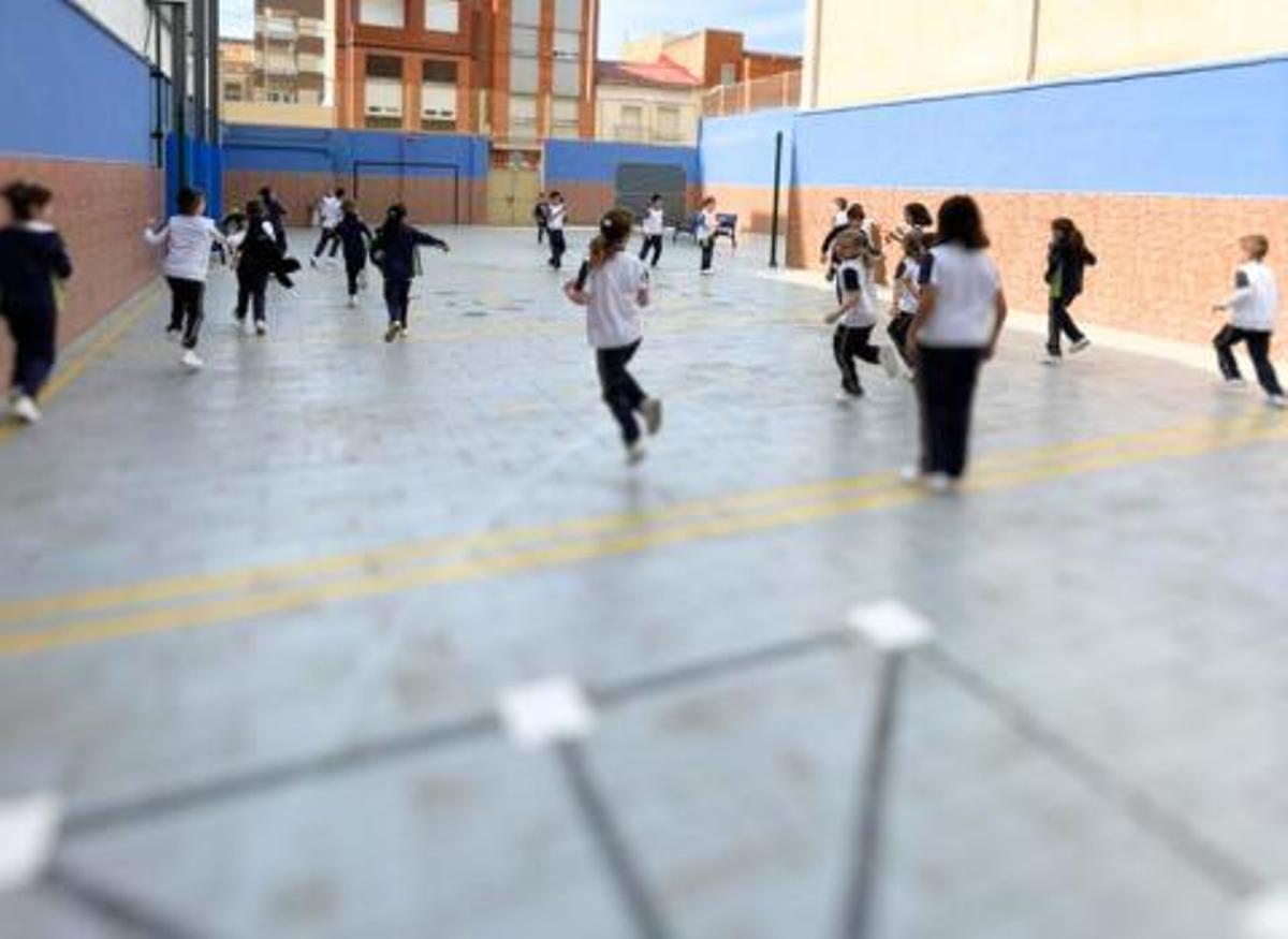 Patio del centro del Port de Sagunt.