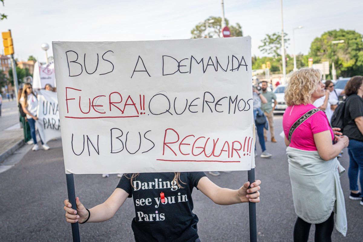 Vecinos de Torre Baró retoman la lucha de El 47 y exigen acabar con los retrasos del bus a demanda