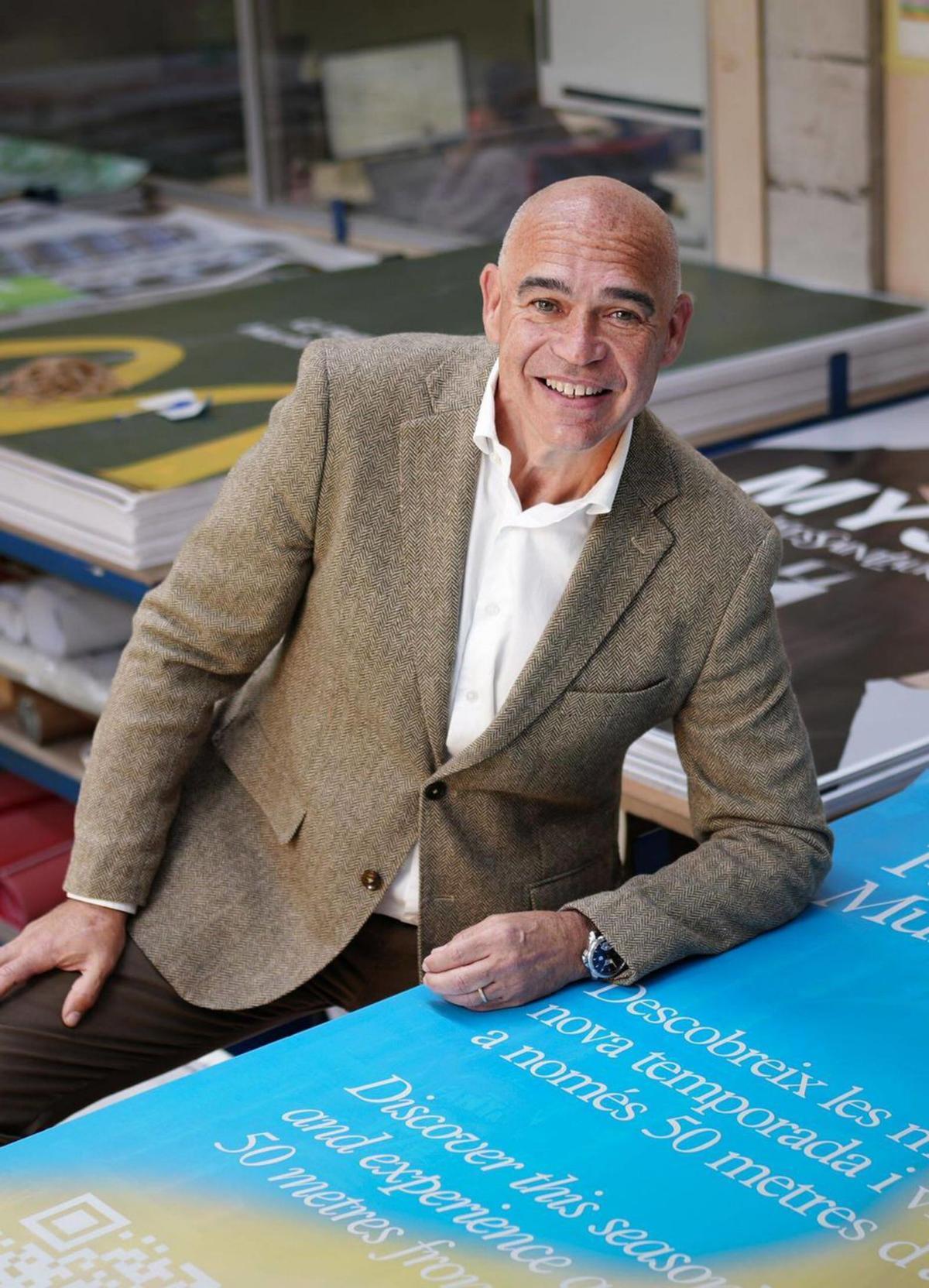 Jordi Sáez, CEO de la plataforma Clear Channel: "El 60% dels ingressos per anuncis a les marquesines del bus va als ciutadans" Jordi Sáez, CEO de la plataforma Clear Channel: "El 60% dels ingressos per anuncis a les marquesines del bus va als ciutadans"