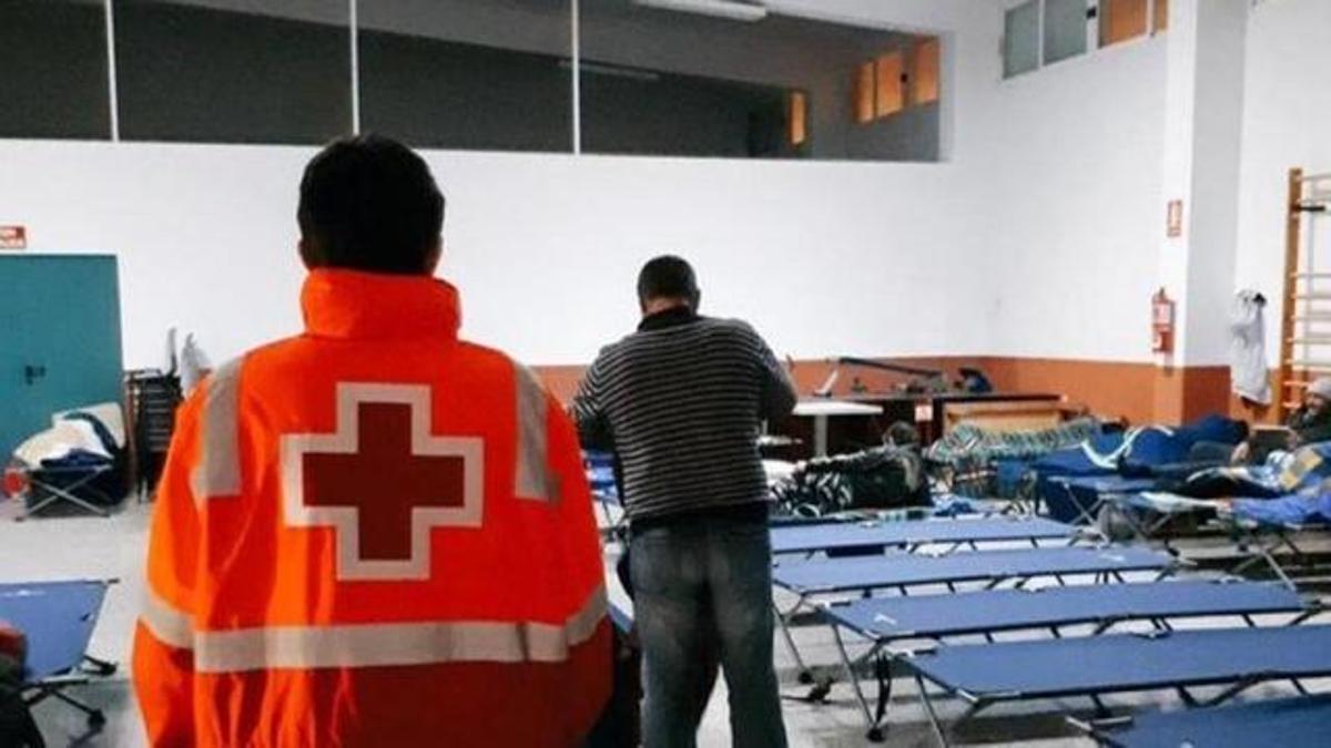 Alicante atiende a 87 personas sin hogar en el albergue municipal dentro del dispositivo especial por frio y lluvia