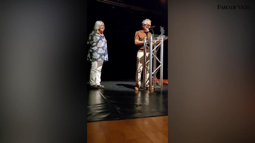 El actor Antonio Durán Morris recibe el Premio Xiria ao Labor Teatral en Cangas