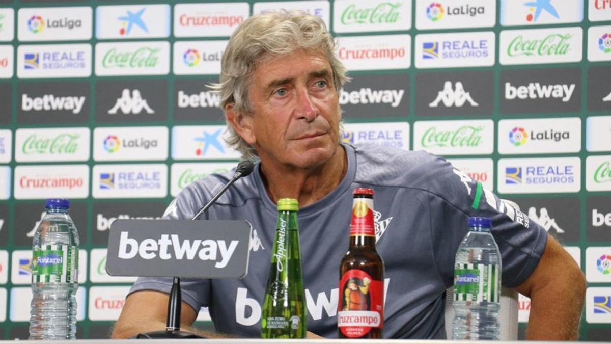 Manuel Pellegrini comparece en rueda de prensa previa al partido contra el Valencia CF