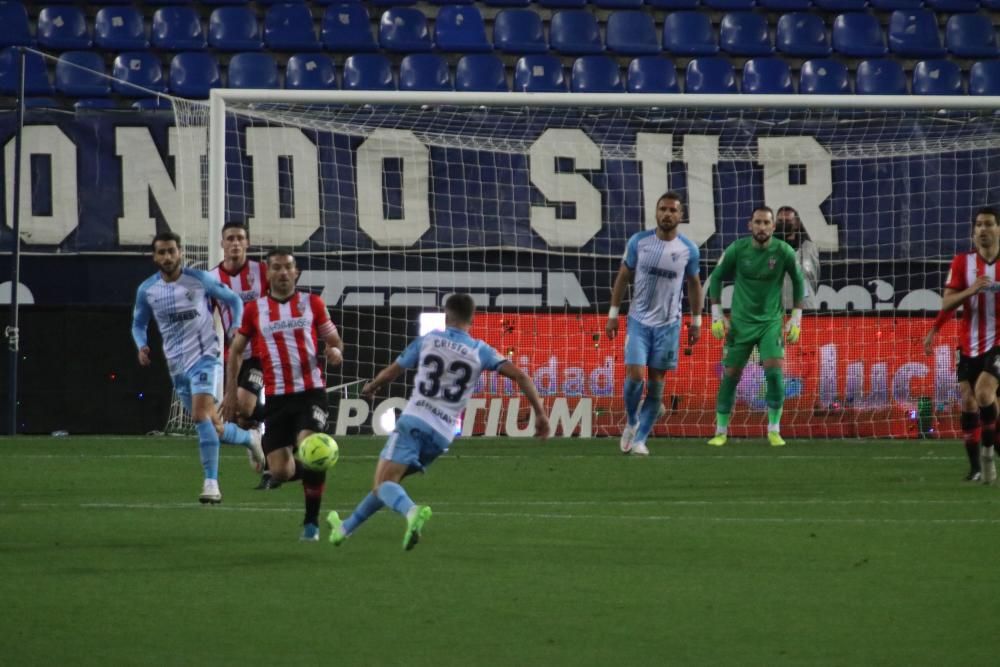 Partido de la Liga SmartBank: Málaga CF - Logroñés.