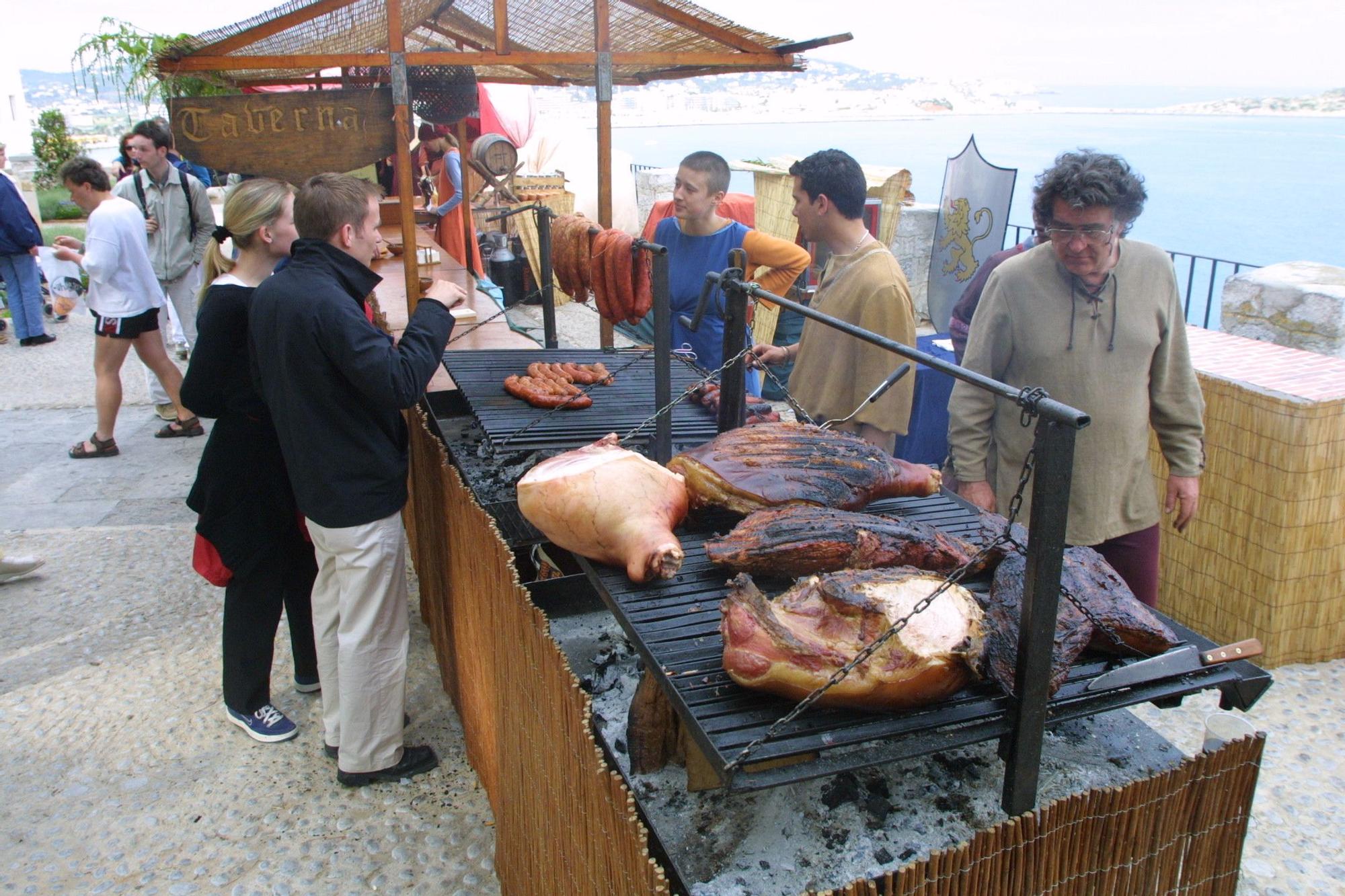 Edición de 2002 de la Feria Medieval de Ibiza.