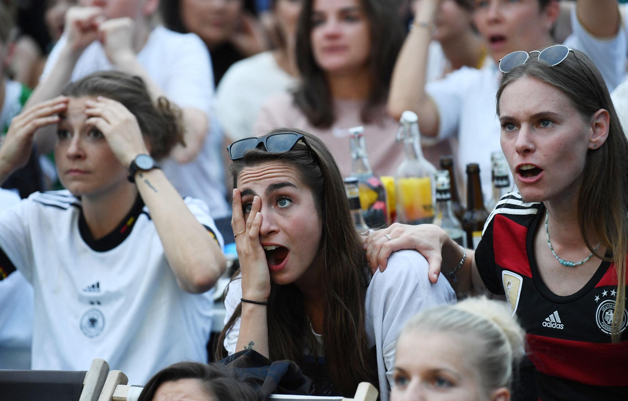 Así ha sido el gol de Kelly para que Inglaterra gane la Eurocopa Femenina