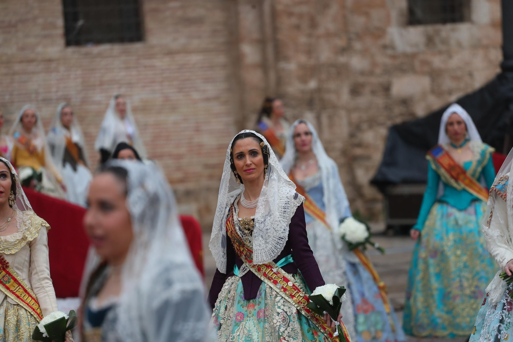 Búscate en el primer día de ofrenda por la calle de la Paz (entre las 15:30 a las 17:00 horas)