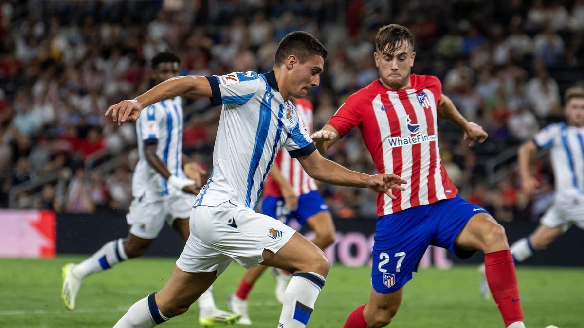 Kostis, durante un partido de preparación con el primer equipo del Atlético de Madrid, contra la Real Sociedad.