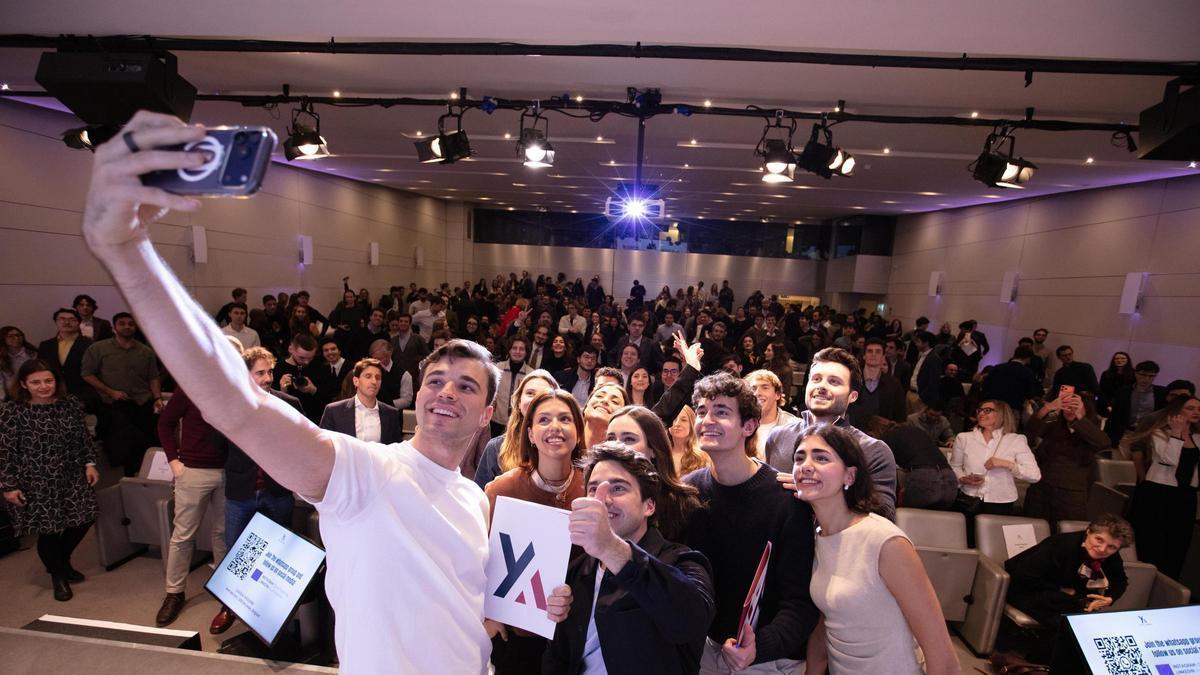 Más de 1.100 jóvenes europeos lanzan en Bruselas una plataforma para influir en las políticas de la UE