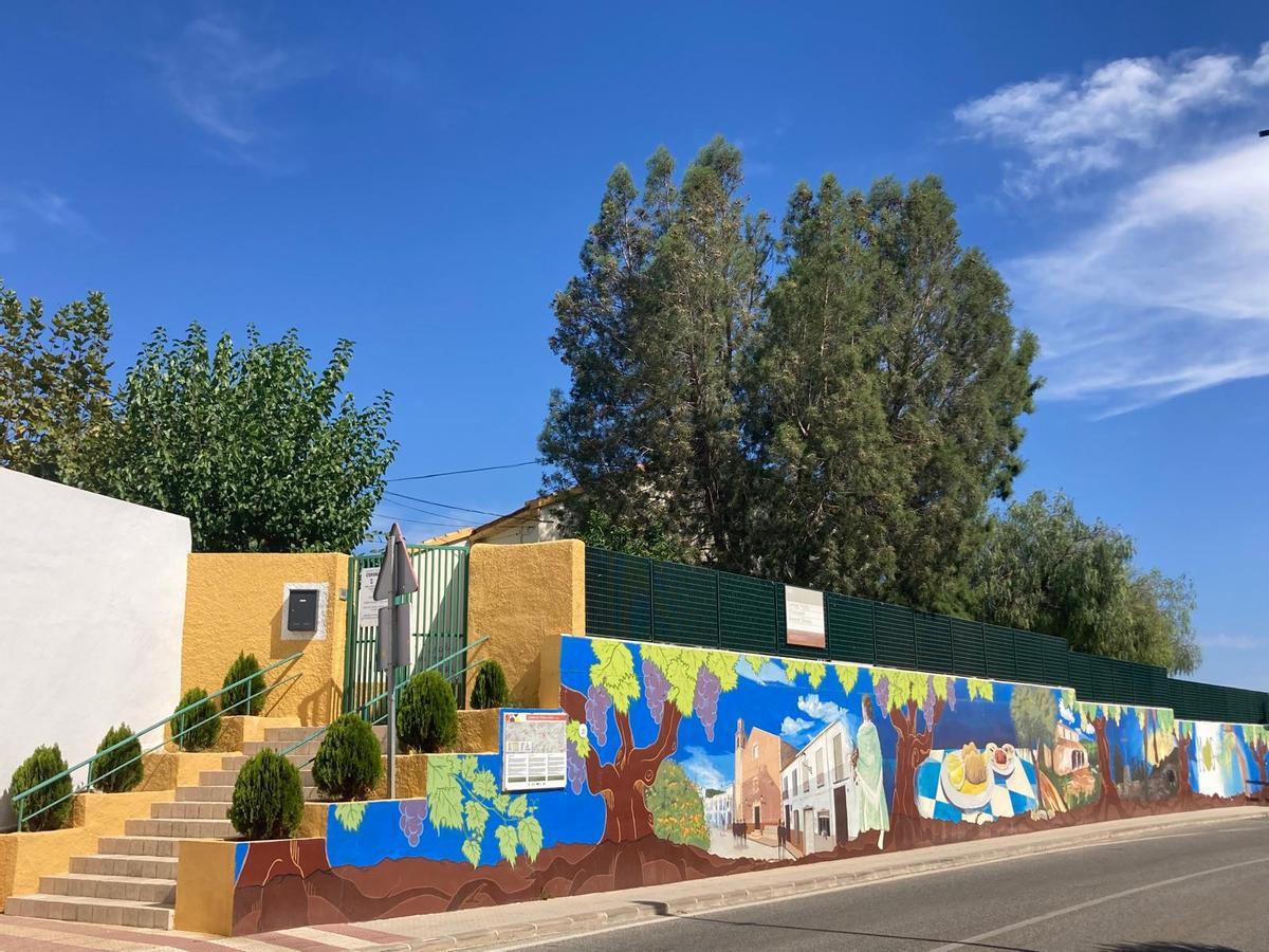 El CEIP de Senija que dirige Carmela Bonet
