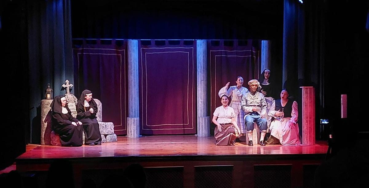 'Un consejo os voy a dar': El talento del Bachillerato de Artes del IES Grande Covián de Zaragoza se sube al escenario