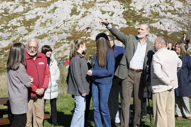 EN IMÁGENES: La Familia Real al completo visita Sotres, premio "Pueblo Ejemplar" 2024