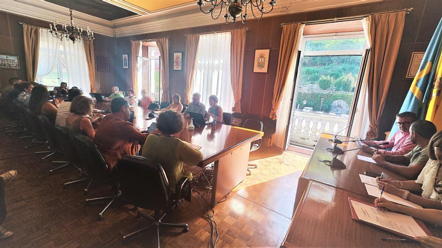 La lucha contra la violencia de género logra que haya Pleno en agosto en Mieres