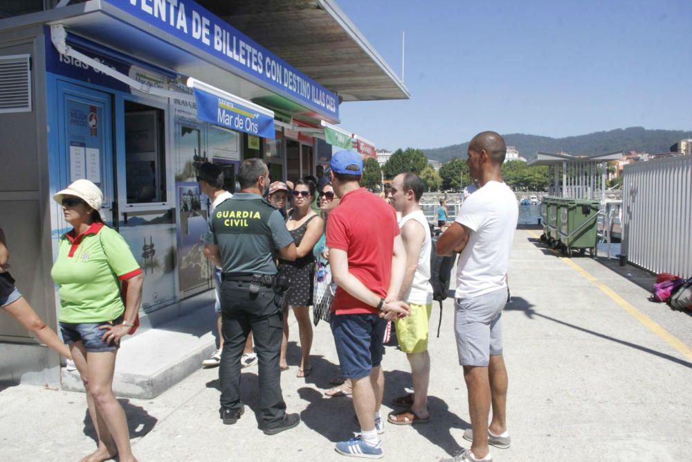 Prohiben el desembarco de turistas en Cíes