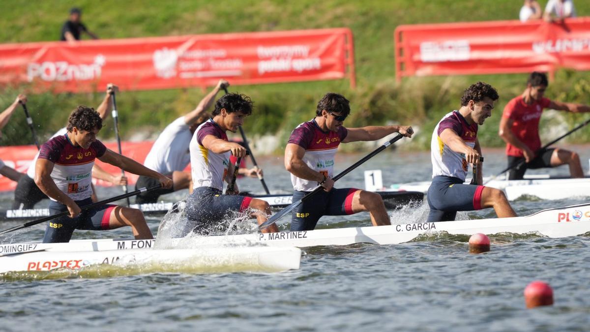 El C4 español, con Fontán segundo por la izquierda, durante la final. | RFEP