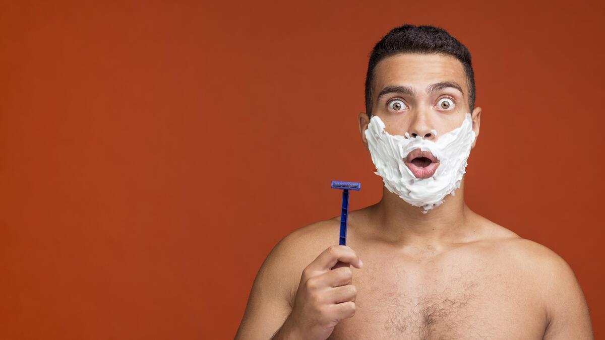 Tips para afeitarse y evitar una erupción por afeitado Men+Care