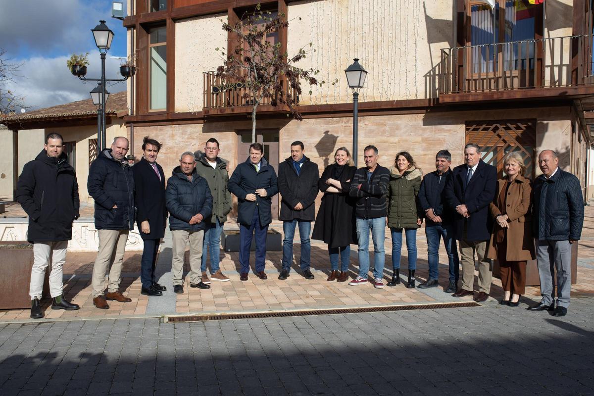 ZAMORA. ALFONSO FERNANDEZ MAÑUECO PARTICIPA EN LA FIRMA DEL PROTOCOLO ENTRE LA JUNTA DE CASTILLA Y LEON Y EL AYUNTAMIENTO DE MONFARRACINOS PARA EL DESARROLLO DEL PLAN REGIONAL DE AMBITO TERRITORIAL ZAMORA NORTE
