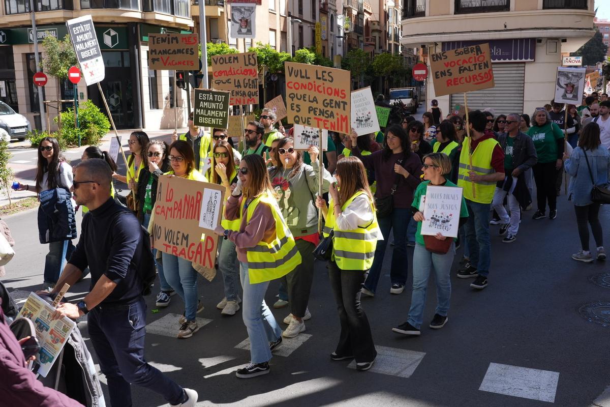 Galería: Las mejores imágenes de la protesta educativa en Castelló - El ...