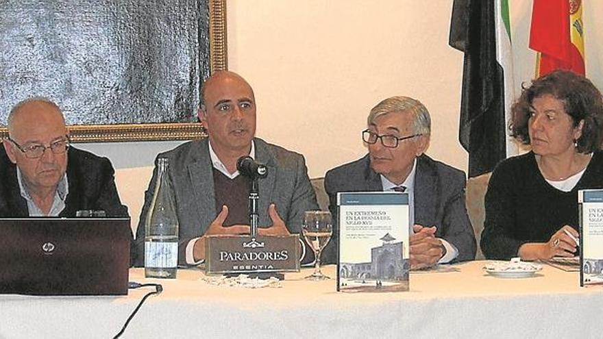 Presentan un ensayo de García de Silva y Figueroa